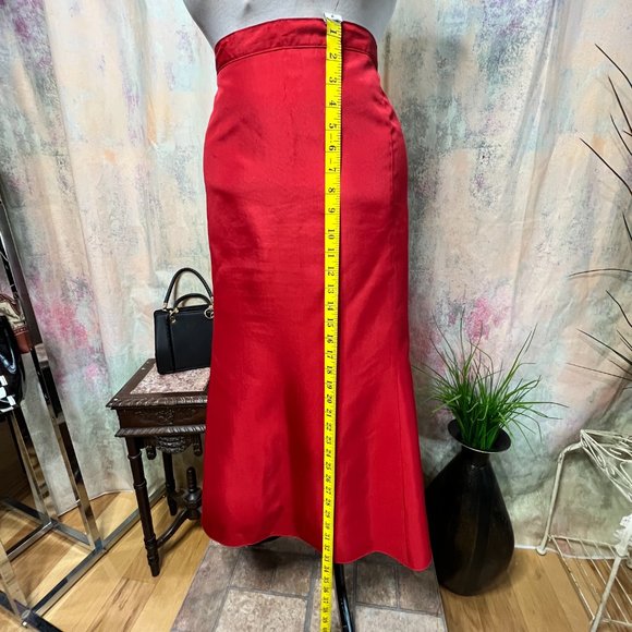 πFire Red Satin A-Line Viscose Blend Maxi Skirt - Picture 4 of 15